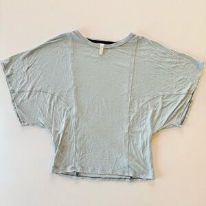 Free People Cropped Batwing Cotton T-Shirt - Blue - Size XS